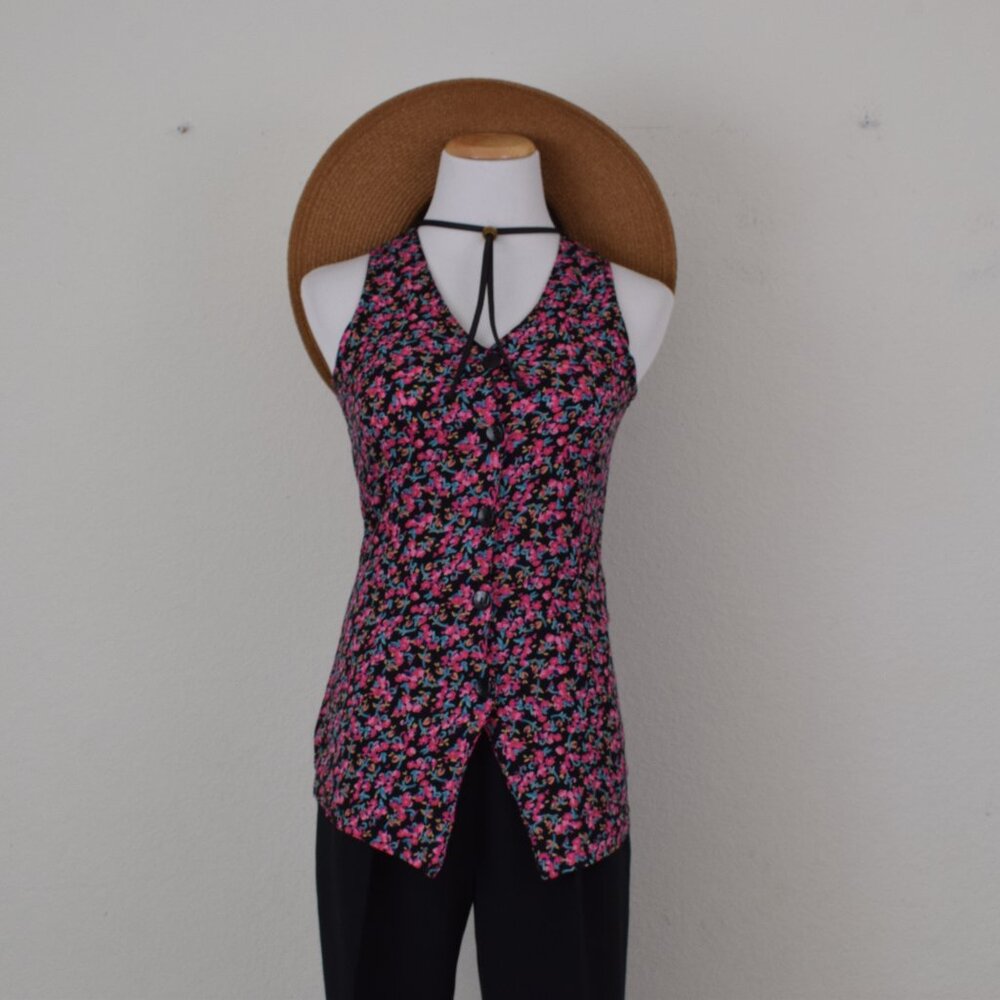 Vintage 90s Dark Floral Rayon Button‎ Down Blouse size S